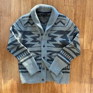 Men’s Banana Republic cardigan.